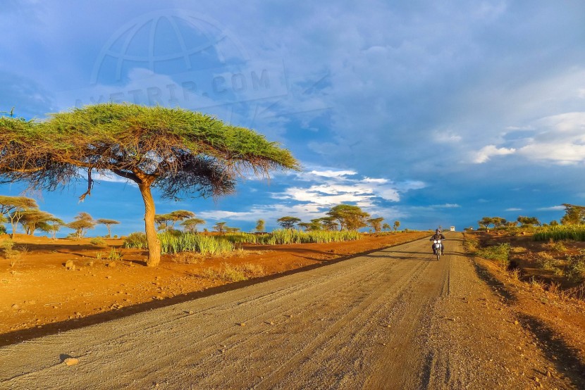 Kenya Kenya Moto Tour  | axetrip.com