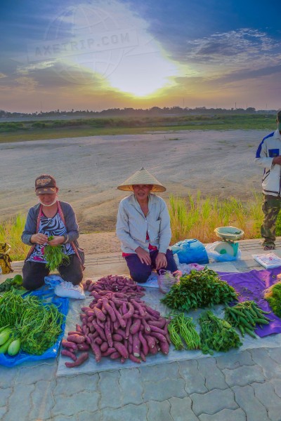 Lao People's Democratic Republic Vientiane  | axetrip.com