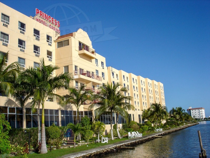Belize  | axetrip.com