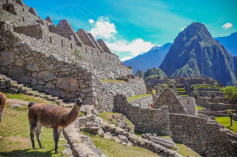 Peru Machu Picchu  | axetrip.com