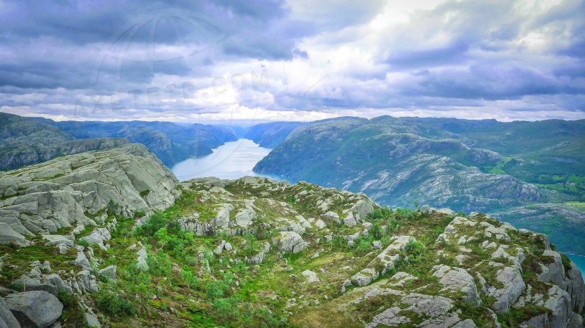 Norway Preikestolen  | axetrip.com