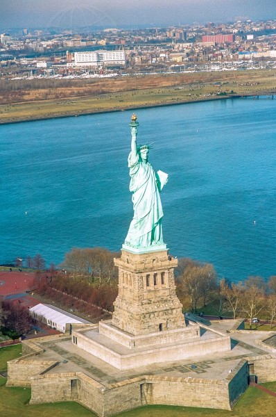 United States New York  | axetrip.com