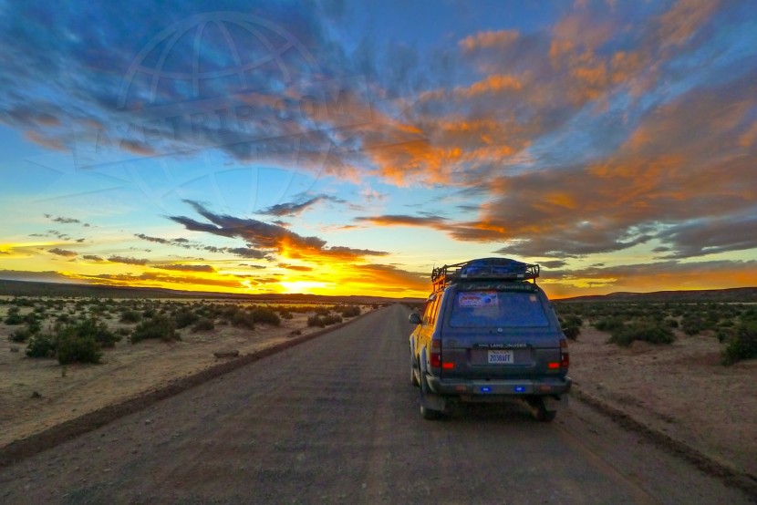 Bolivia Salar Uyuni  | axetrip.com