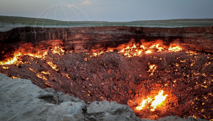 Turkmenistan Darvaza  | axetrip.com